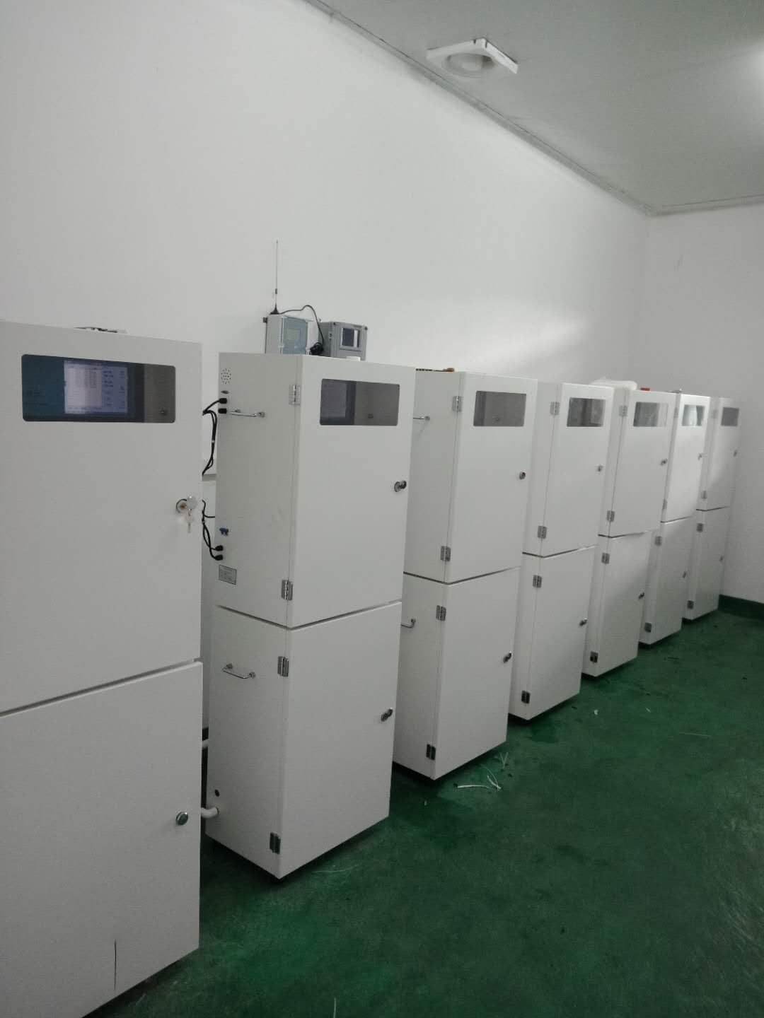 稀有重金屬（鑭、鉬、鈷）大菠萝导航在线观看儀